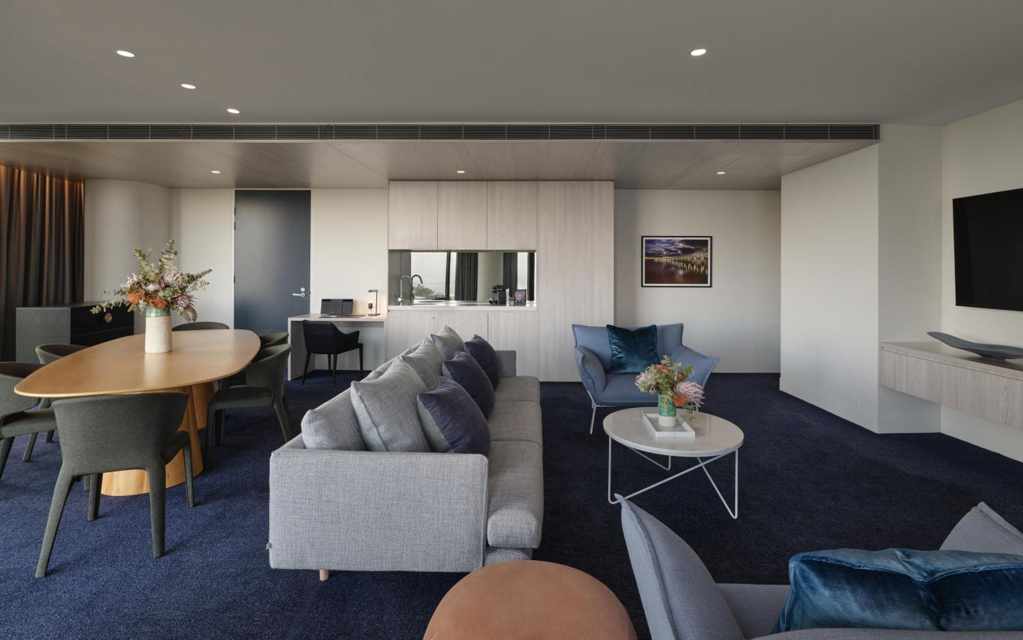 Racv Cape Schanck Resort Exterior photo A suite at the hotel